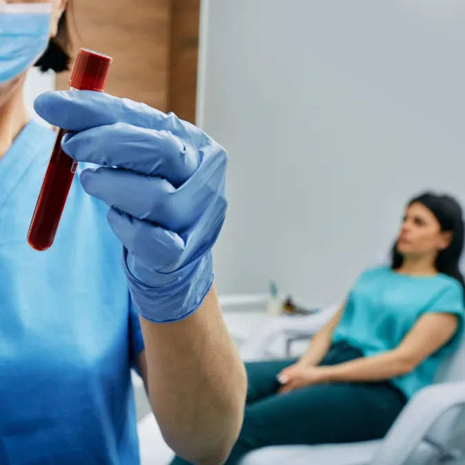 Test ciążowy z krwi Beta-hCG – kiedy wykonać i ile kosztuje badanie?